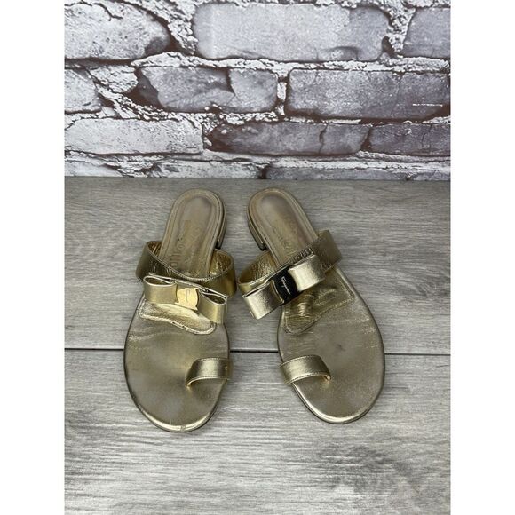 Salvatore Ferragamo Gold Leather Bow Slides Flat Sandals Women’s Sz 5.5M US/36EU - Picture 12 of 16